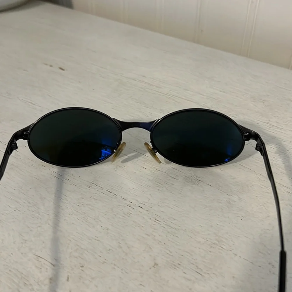 Vintage Vuarnet Pouilloux Paris blue polarized lens sunglasses